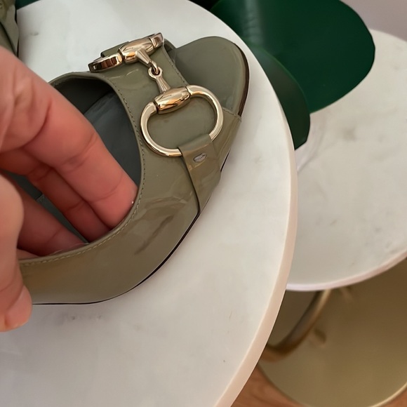 In love π green Gucci heel - Picture 11 of 11